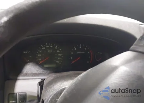 2001 Nissan Xterra Xe из США, поврежденный, VIN 5N1ED28YX1C571796